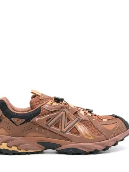 leather New  sneakers Balance logo-appliqué 0501